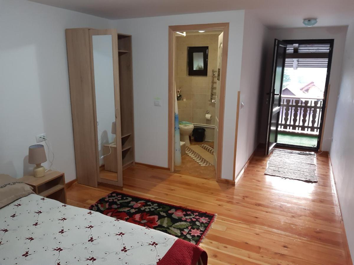 Casa Dintre Pini Villa Paltinoasa Bagian luar foto